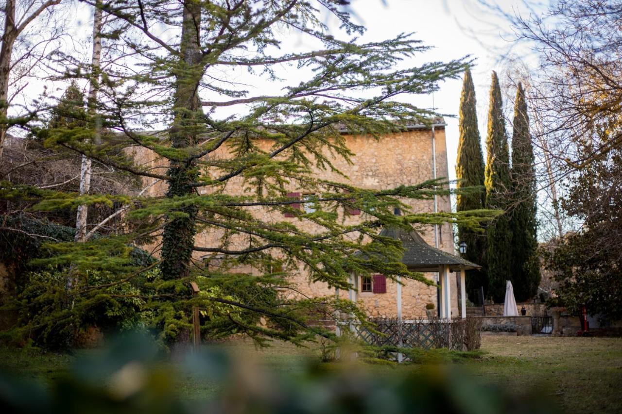 Le Vieux Moulin De Jouques Bed and Breakfast Buitenkant foto