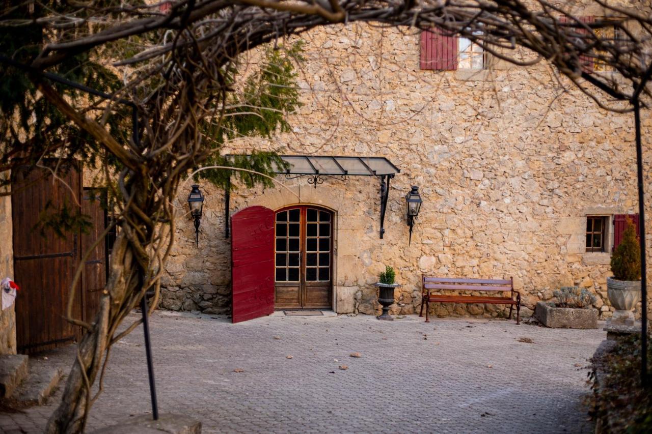 Le Vieux Moulin De Jouques Bed and Breakfast Buitenkant foto