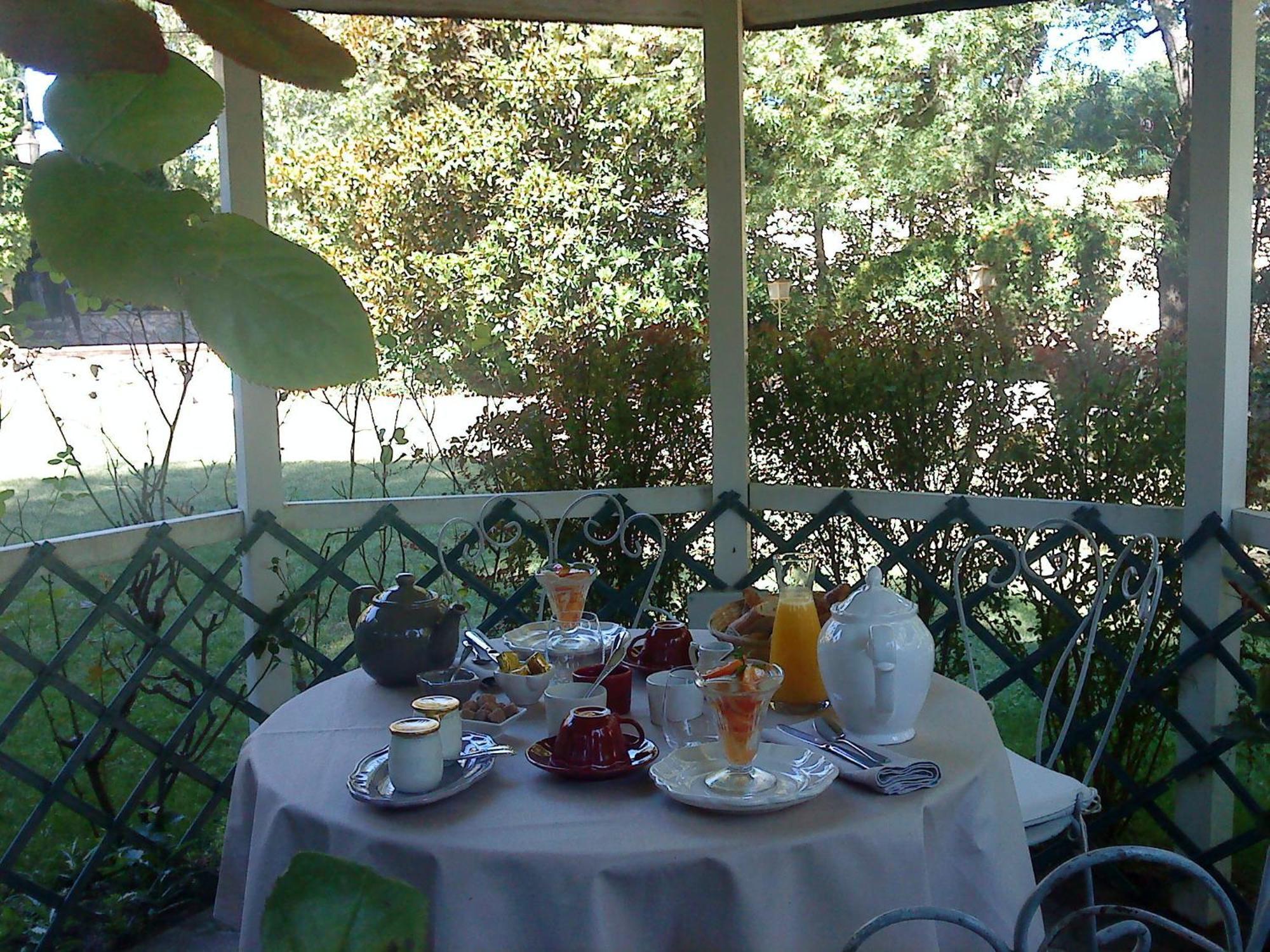 Le Vieux Moulin De Jouques Bed and Breakfast Buitenkant foto
