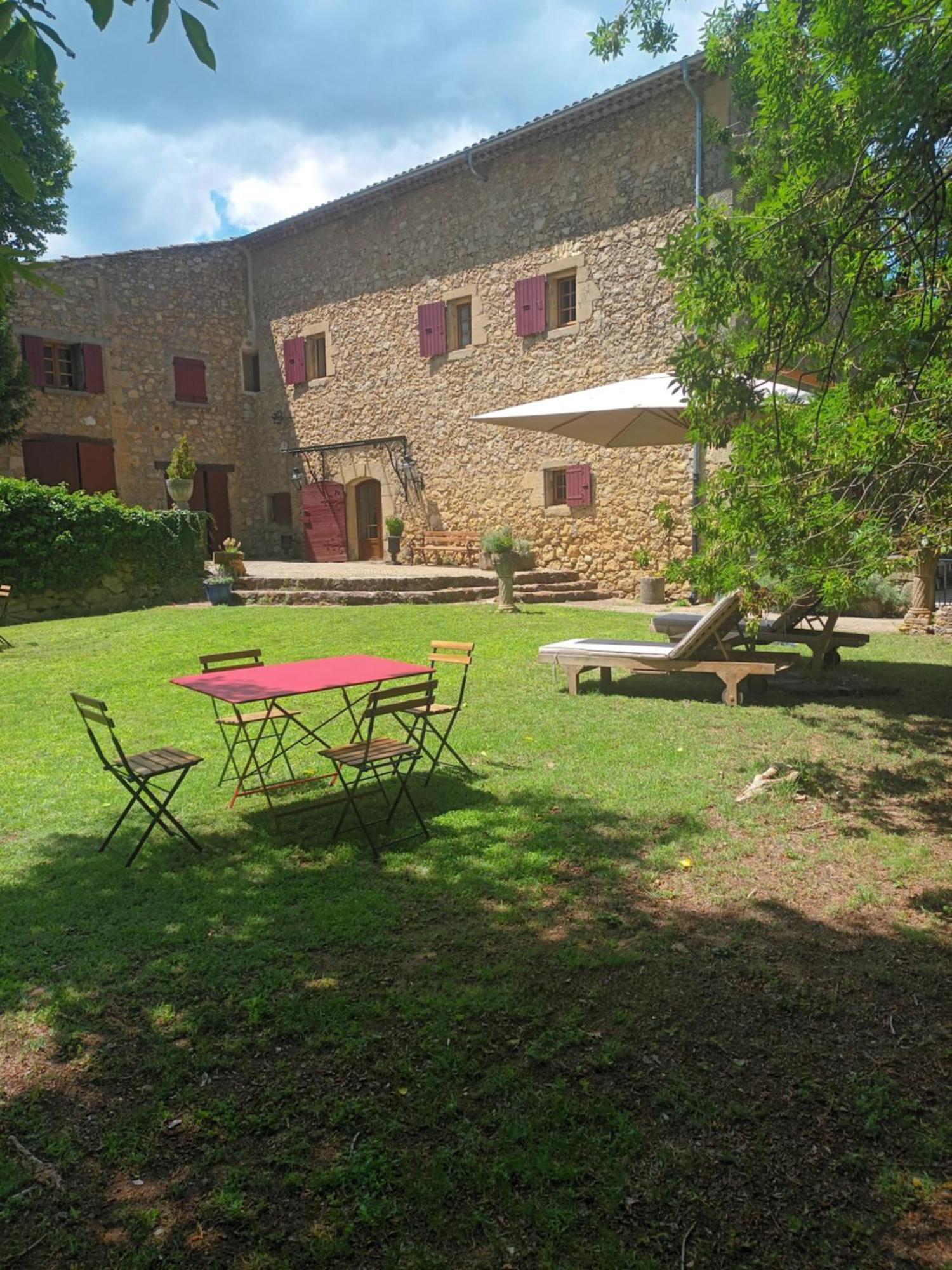Le Vieux Moulin De Jouques Bed and Breakfast Buitenkant foto